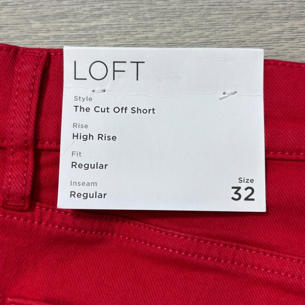 LOFT Red The‎ Cut Off Denim Short - 32/14 NWT - Picture 6 of 7